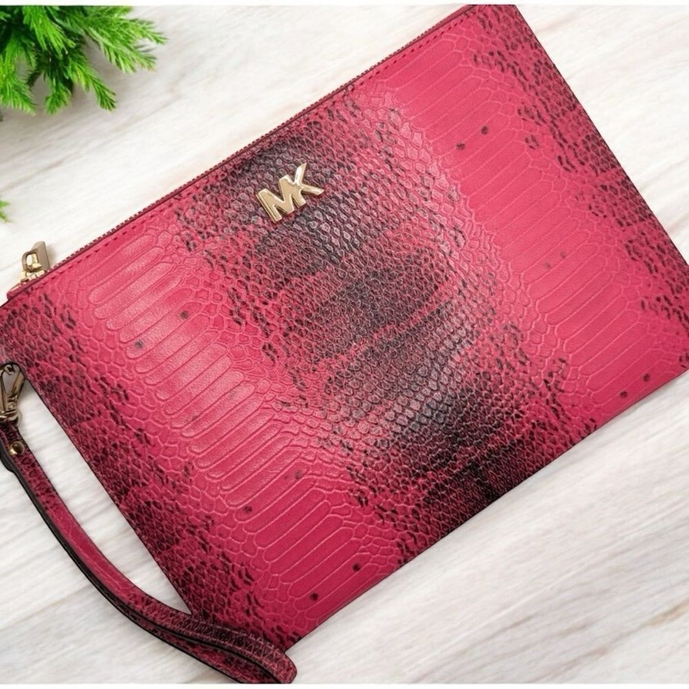 Michael Kors Leather Pouch Clutch Bag Wristlet Snake Print Pink